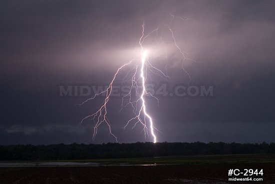 Vivid lightning in rural Arkansas