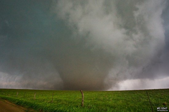 Close Bennington EF4 tornado III