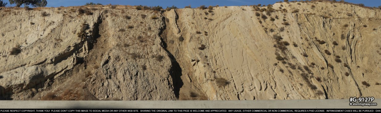 San Andreas Fault zone revealed in Palmdale Highway 14 road cut