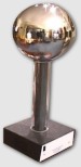 3-foot tall Van De Graaff generator